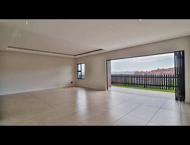 4 BEDROOM HOUSE FOR SALE IN IZINGA RIDGE